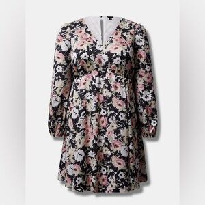Torrid 1X mini bubble charmeuse babydoll dress